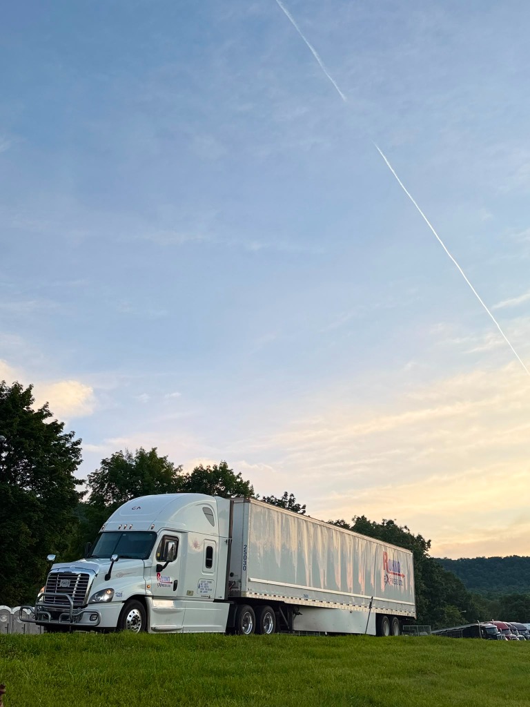 Rohno Express Ltd. Tractor Trailer on the road